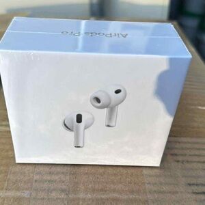 Apple AirPods Pro White Wireless Earbuds with Charging Case